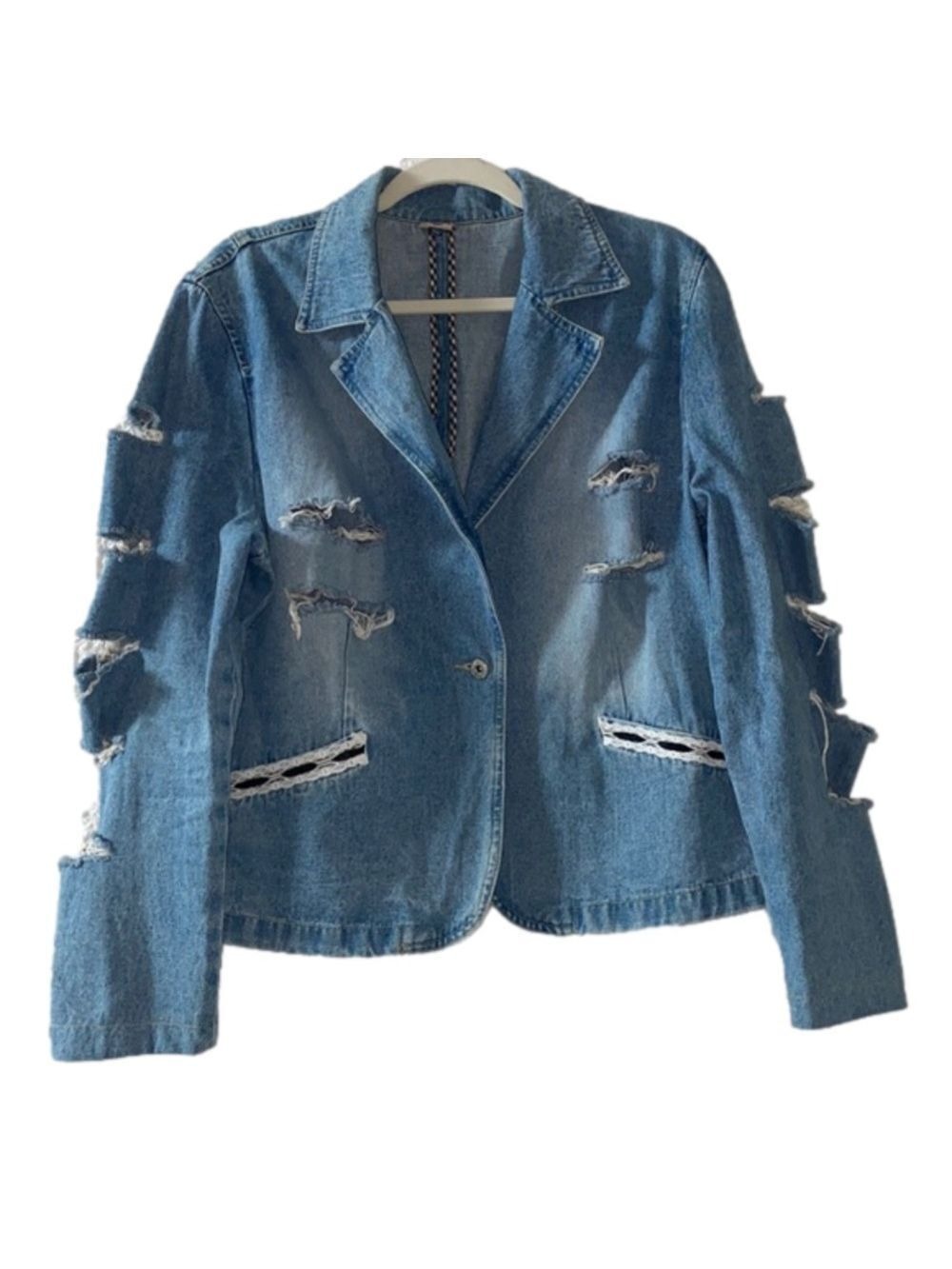 Authentic Shaver Lakes Casuals Destructed Distressed Jean Jacket